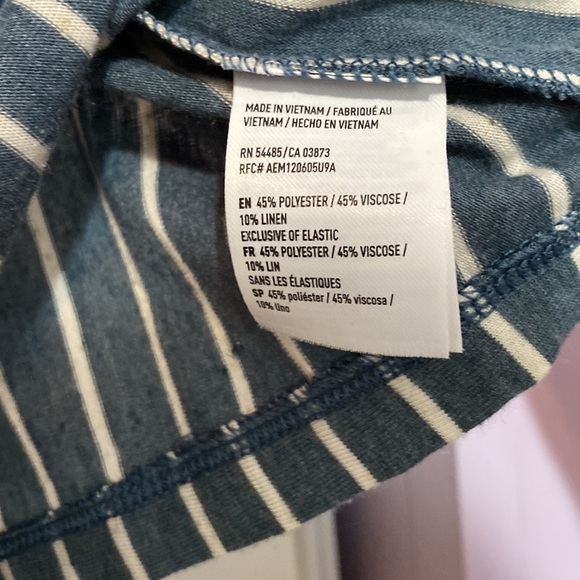 2 American Eagle Off the Shoulder Striped Tshirts - Picture 4 of 8